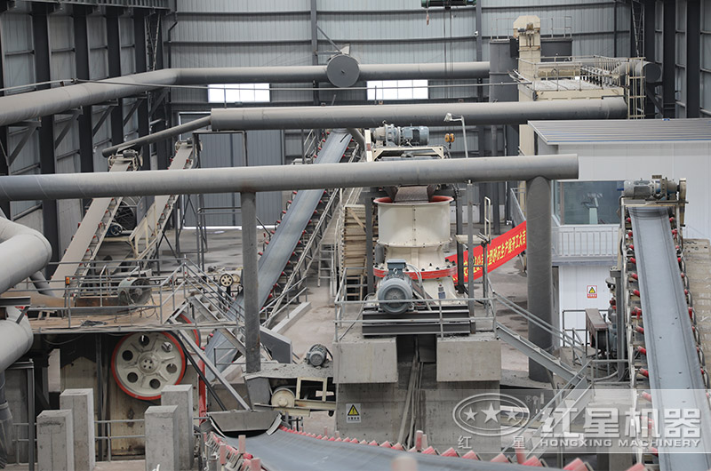 内蒙古玄武岩破碎现场