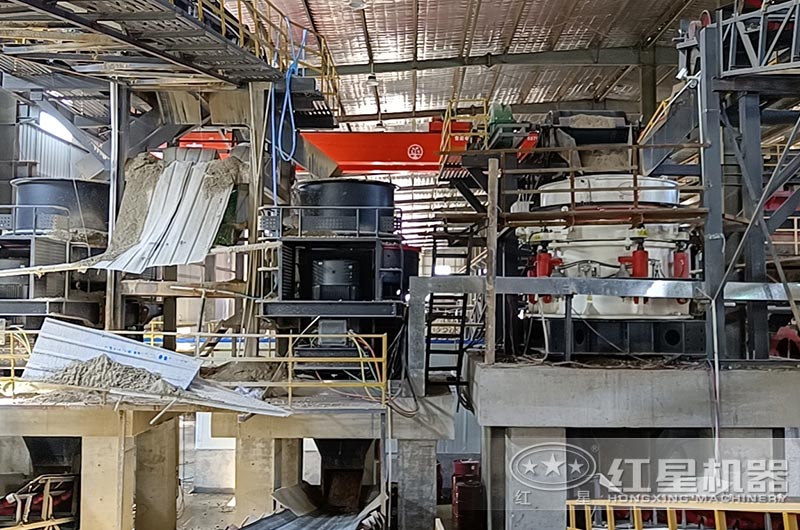 多缸液压圆锥破现场